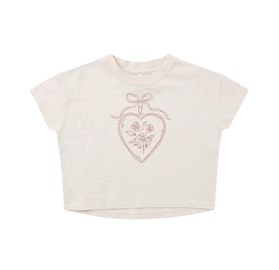 Boxy Tee Heart locket