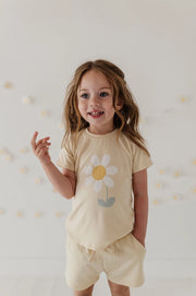 Golden Daisy Girl's Short Sleeve Tee