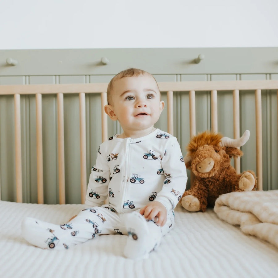 Tractor Ride Print on Off-White LunaKnit Sleeper