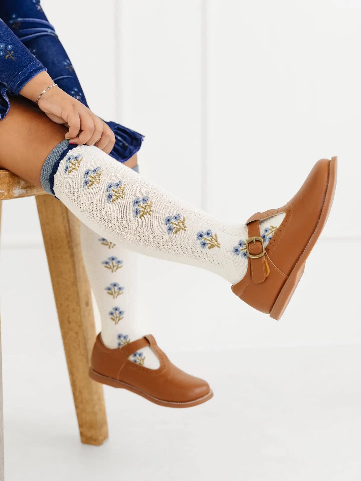 Ivory/Denim Floral Knee High Socks