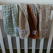 Muslin Burp Cloths (4 Pack)